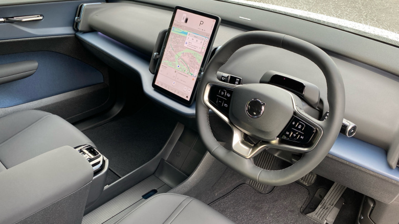 Volvo EX30 200kW SM Extended Range Plus 69kWh 5dr Auto Electric Estate